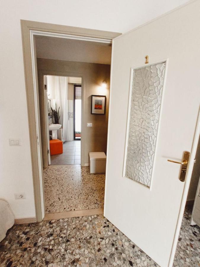 Myhouse Hotell Olbia Eksteriør bilde