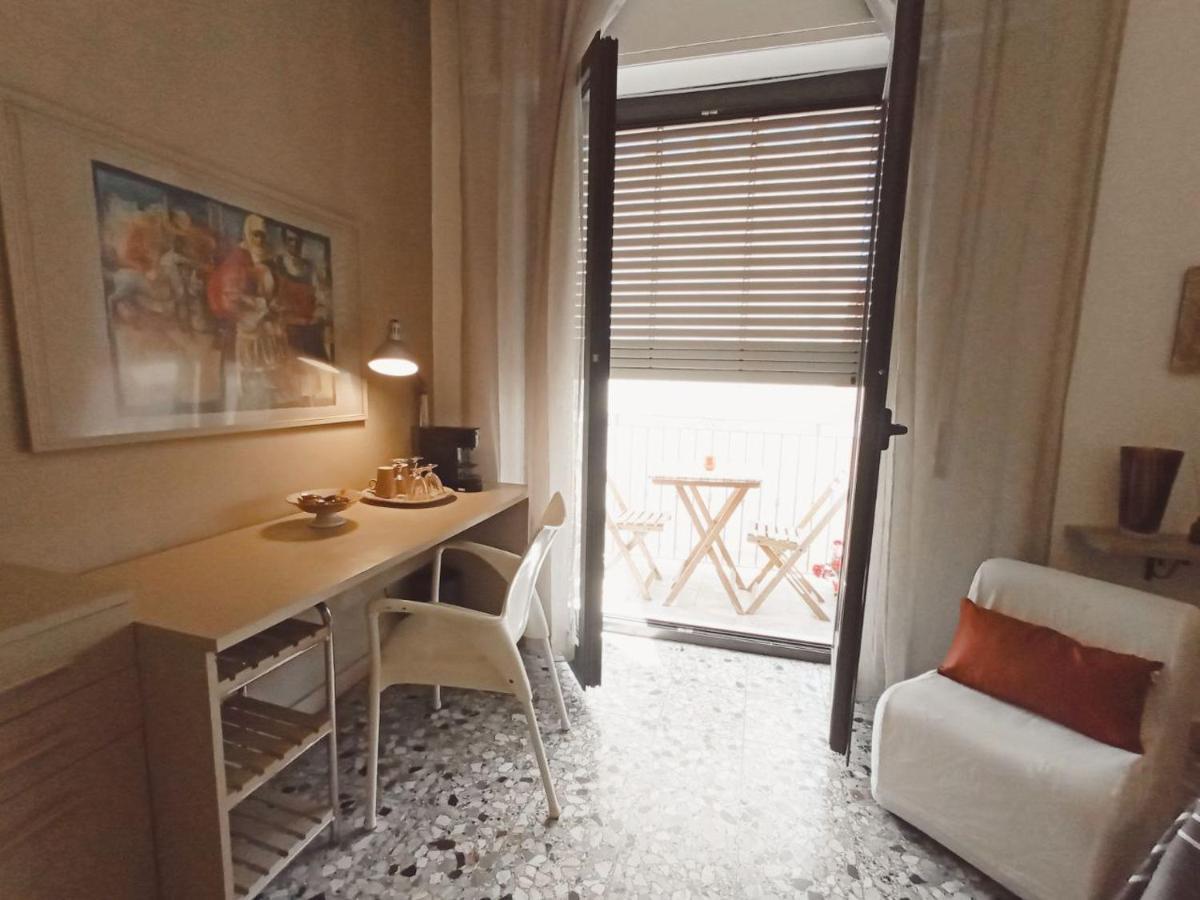 Myhouse Hotell Olbia Eksteriør bilde