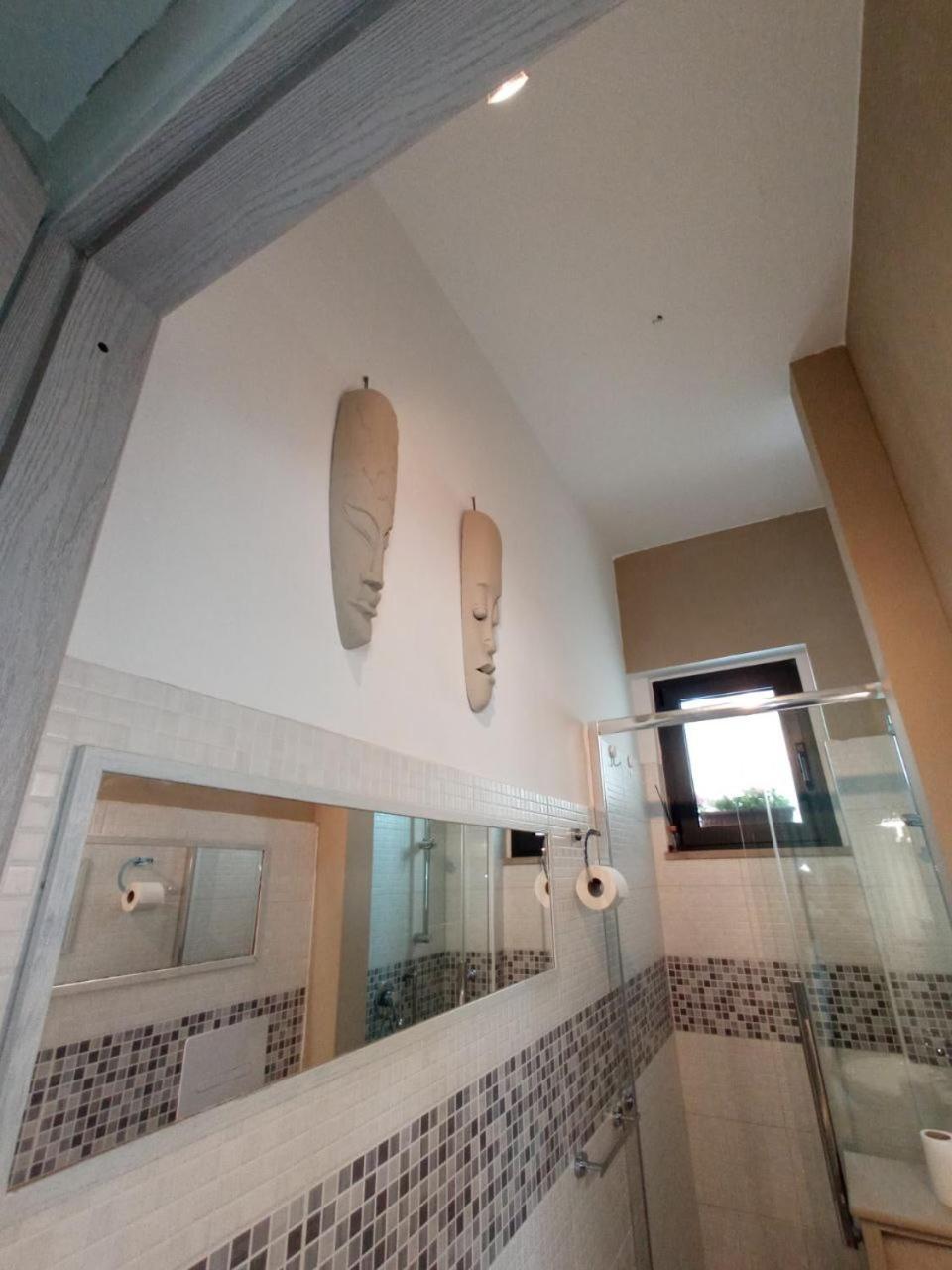 Myhouse Hotell Olbia Eksteriør bilde