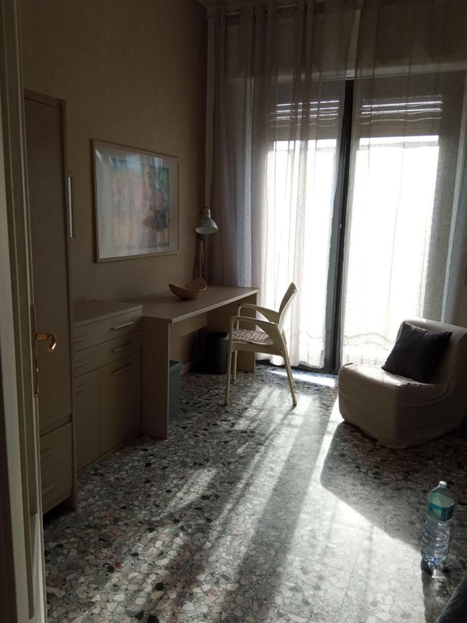 Myhouse Hotell Olbia Eksteriør bilde