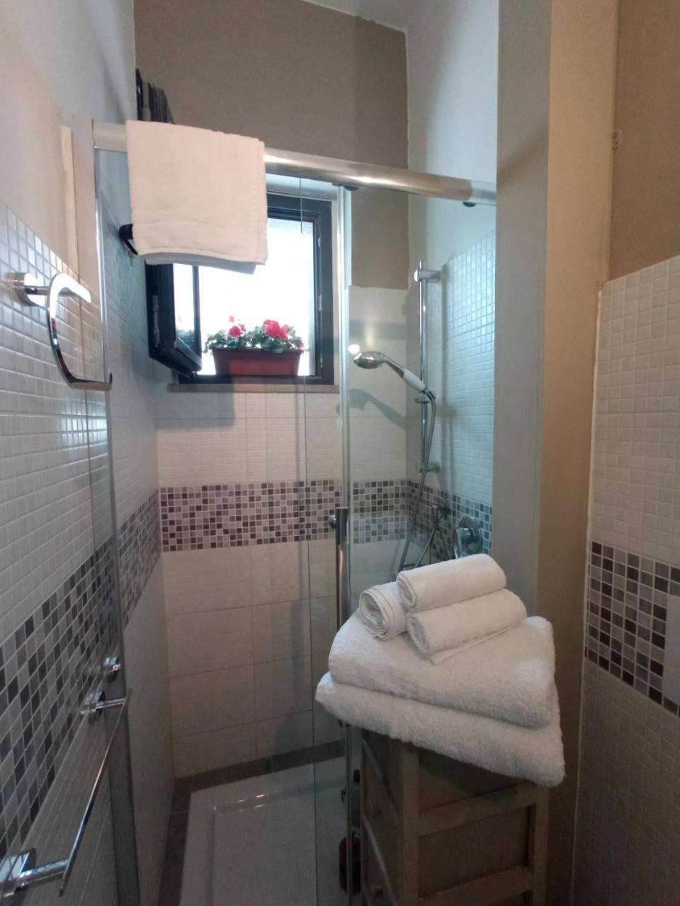 Myhouse Hotell Olbia Eksteriør bilde
